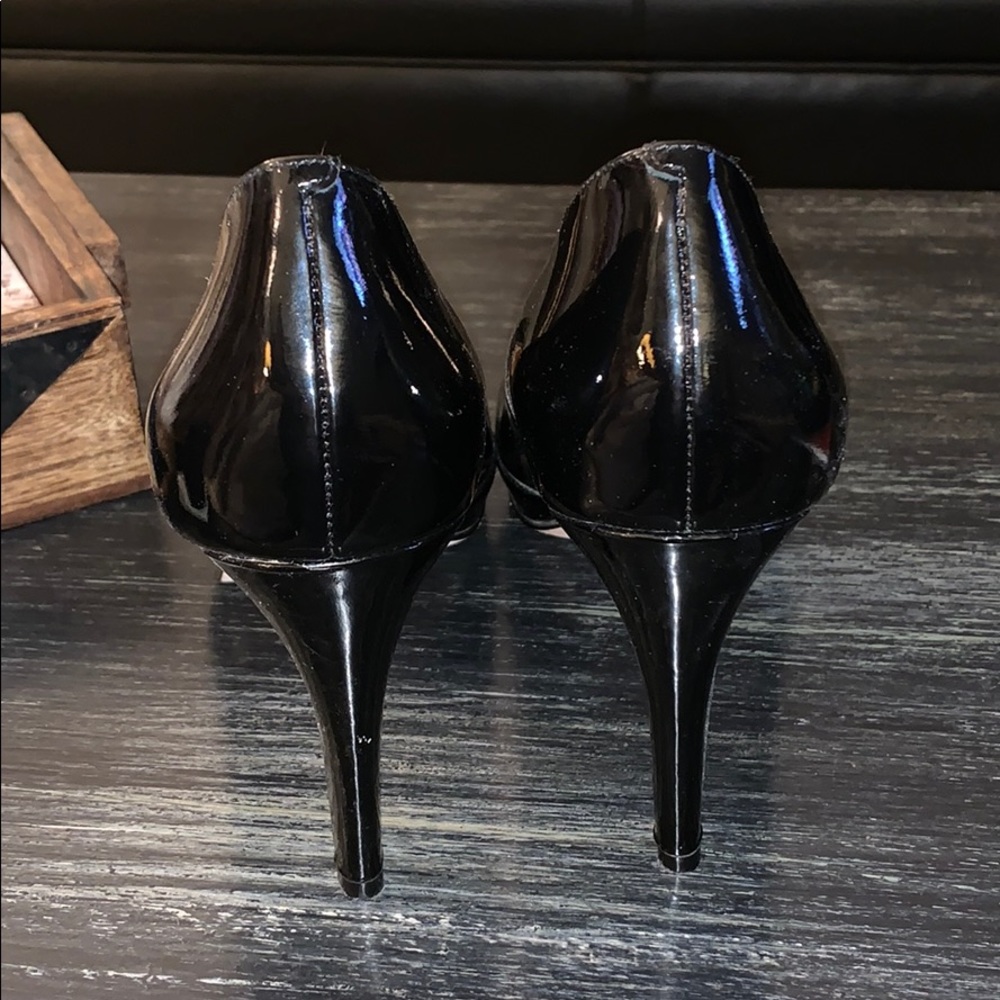 Cole Haan stilettos - Picture 3 of 4